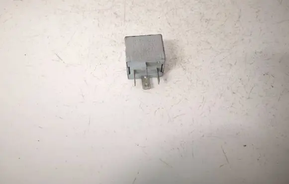 Skoda Fabia Mk2 (5J) Other relay 141951253b 20240072