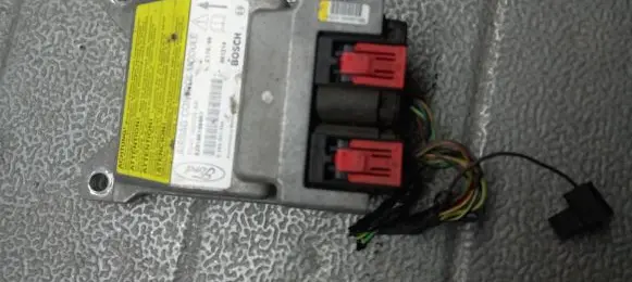 Ford Focus Airbag deployment crash/impact sensor