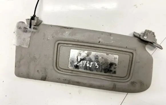 Volvo V50 Sun visor
