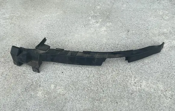 Opel Insignia A Headlight/headlamp mounting bracket 13250570