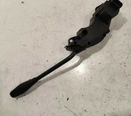 Mercedes-Benz E W211 Cruise control switch A0085452524