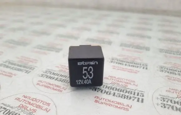 Volkswagen PASSAT B5 Other relay 
