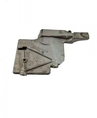 Toyota Prius (XW30) Engine mounting bracket 9807294880