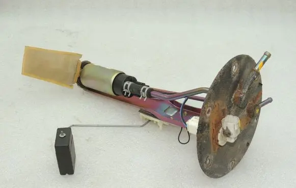 Suzuki Grand Vitara I In-tank fuel pump 1510065D70