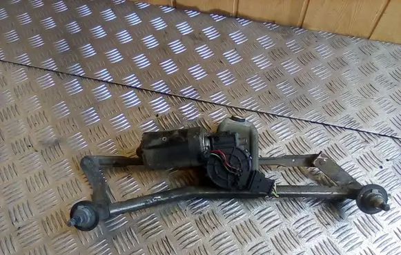 Peugeot 206 Front wiper linkage and motor 0390241360