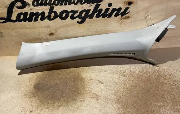 Volvo XC90 (B) pillar trim (top) 14519405733 747931818
