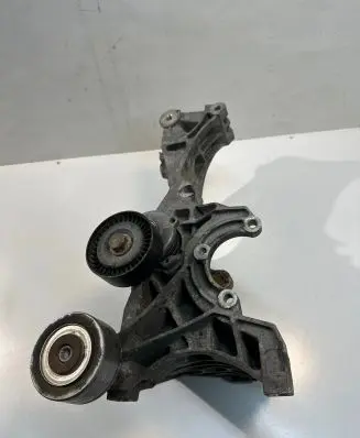 Audi A6 S6 C6 4F Generator/alternator bracket 038903315 03G903713