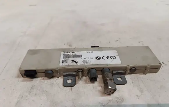 BMW 5 E39 Aerial antenna amplifier 6906078