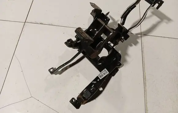 Volkswagen Sharan Brake pedal 