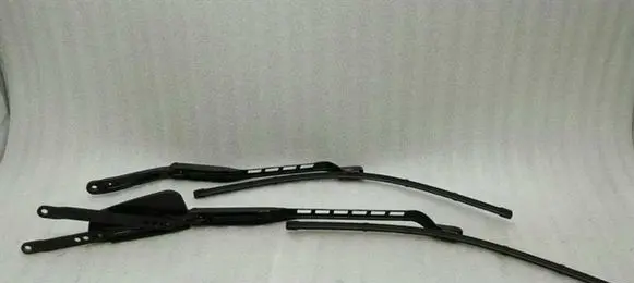 Mercedes-Benz GLS X166 Front wiper blade arm A1668200844