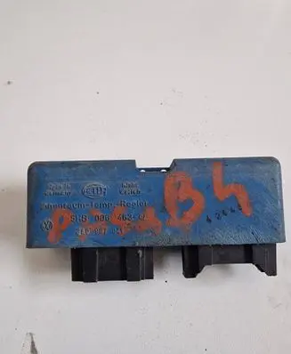 Volkswagen PASSAT B4 Coolant fan relay 3A0907041
