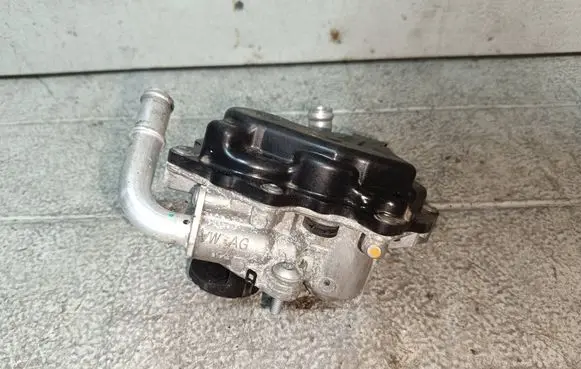 Audi A6 S6 C7 4G EGR valve 04L131501S