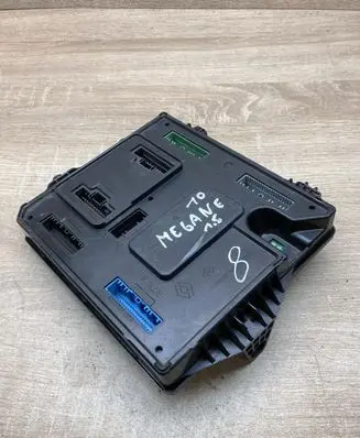 Renault Megane III Central body control module 284B13640R