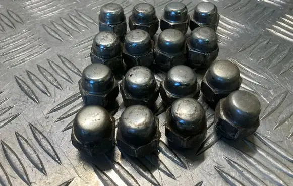 Nissan Cube Z12 Nuts/bolts