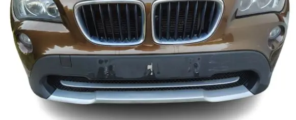 BMW X1 E84 Front bumper B09