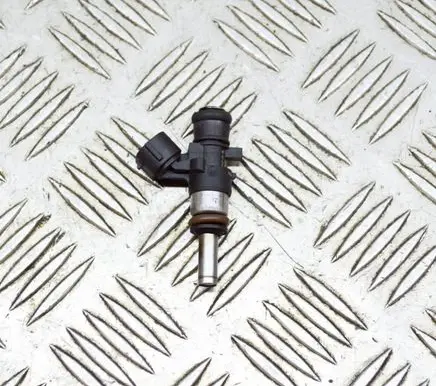Audi A3 S3 8V Fuel injector 06L906031A 0280158266