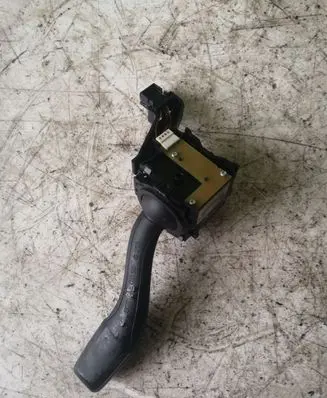 Audi A3 S3 8P Indicator stalk 8P0953513E