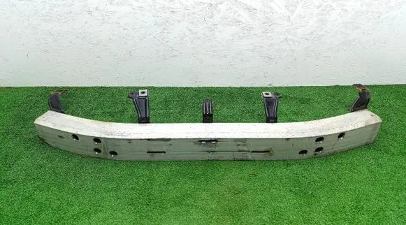 Toyota Land Cruiser (J200) Front bumper support beam 