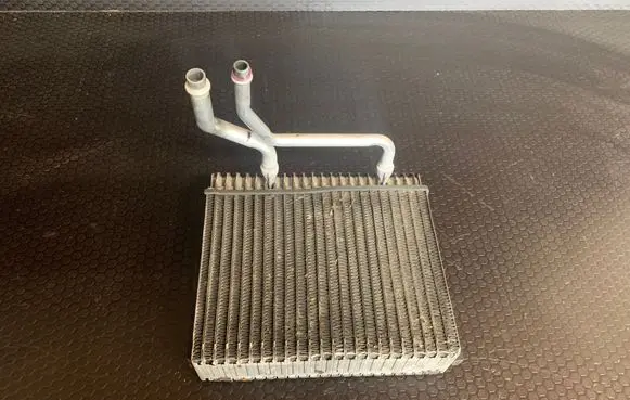 Air conditioning (A/C) radiator (interior)