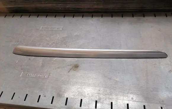 Mercedes-Benz ML W164 Rear door card trim A1647300822