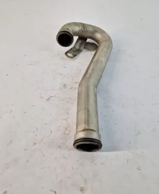 Renault Kadjar EGR valve line/pipe/hose 744818