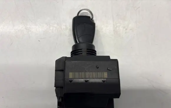Mercedes-Benz E W211 Ignition lock 2115451408