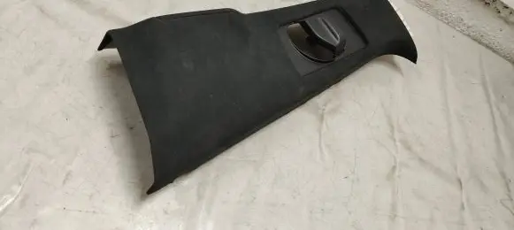 (B) pillar trim (top)