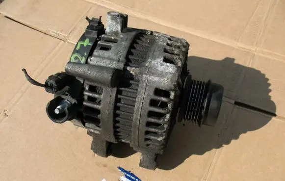 Citroen C5 Generator/alternator 9657129680