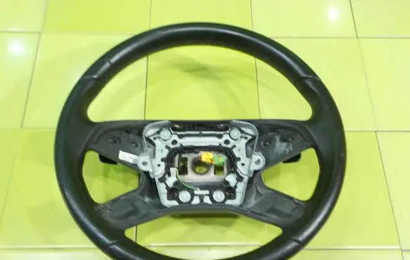Mercedes-Benz E W212 Steering wheel A2124600403 XP262