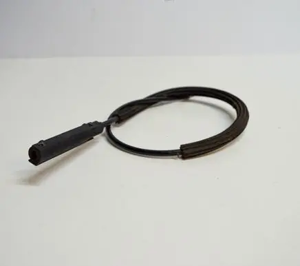 Audi A3 S3 8P Engine bonnet/hood lock release cable 8P0823535C