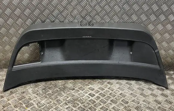 Seat Leon (1P) Tailgate/boot lid cover trim 1p0867601