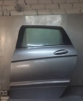 Mercedes-Benz B W245 Rear door 