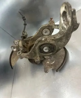 Audi A6 S6 C7 4G Rear wheel hub 8R0505136C