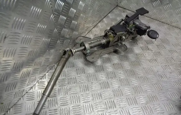 Ford Fiesta Steering wheel axle set 