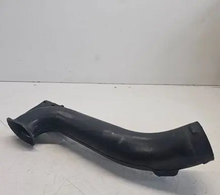 Opel Astra G Air intake duct part 90572057