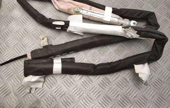 Peugeot 5008 II Roof airbag 9828188080