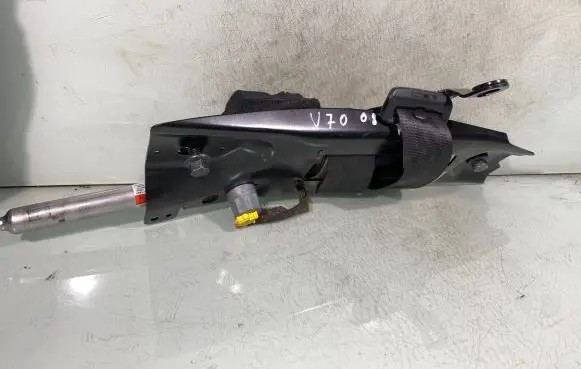 Volvo V70 Front seatbelt 6261270306 615309400C