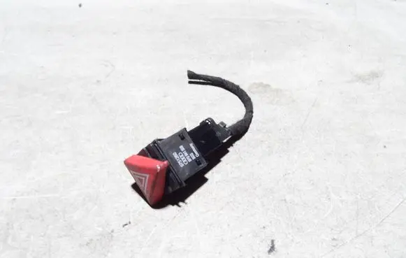 Audi A3 S3 A3 Sportback 8P Hazard light switch 8P0941509