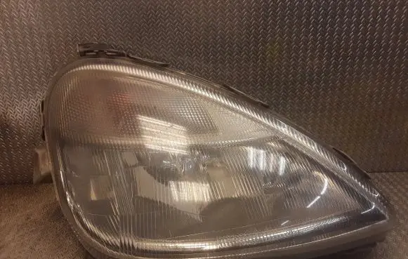 Mercedes-Benz A W168 Headlight/headlamp 1688201061