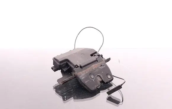 BMW X5 E53 Tailgate lock latch F00P0K0180 010725