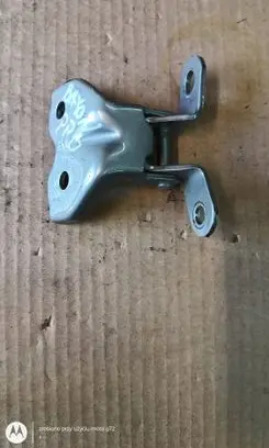 Hyundai Bayon Front door lower hinge