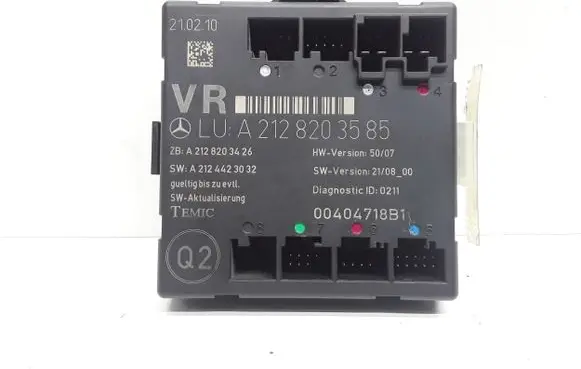 Mercedes-Benz C W204 Door control unit/module A2128203585