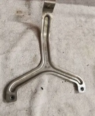 BMW 7 G11 G12 Radiator support slam panel bracket 7434174