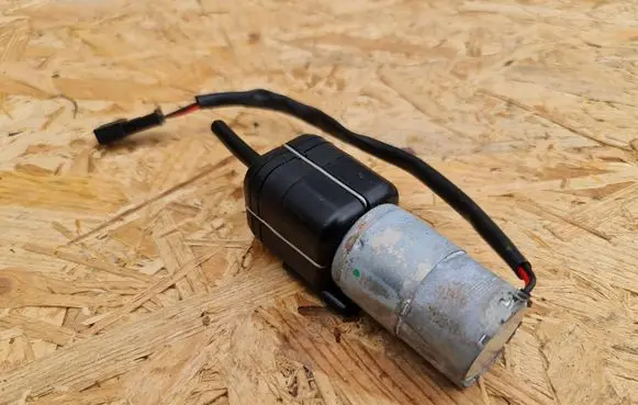 Volvo XC90 Seat pressure sensor 1000545853 K0NGSBERG