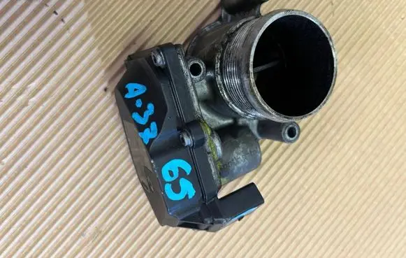 Volkswagen PASSAT CC Throttle valve 03L128063R A2C31762900 2210120207