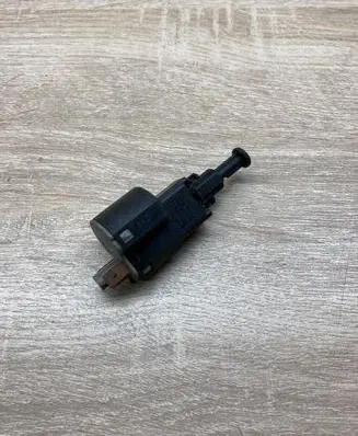 Opel Astra G Brake pedal sensor switch 09132299 09132300
