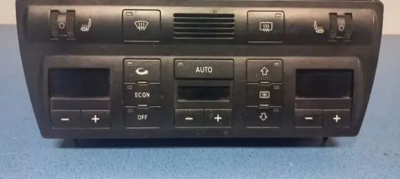 Audi A6 S6 C5 4B Climate control unit 4B0820043J