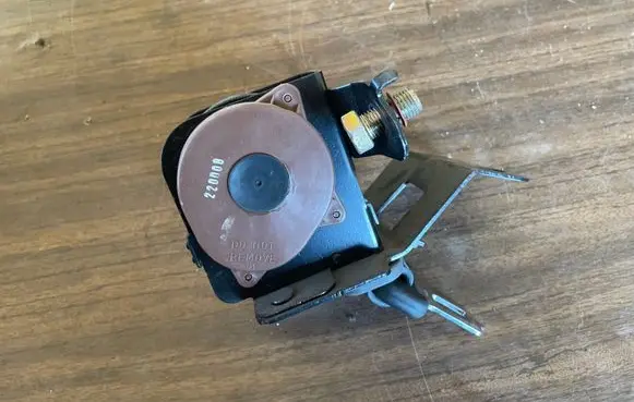 KIA Sorento Roof seat belt 