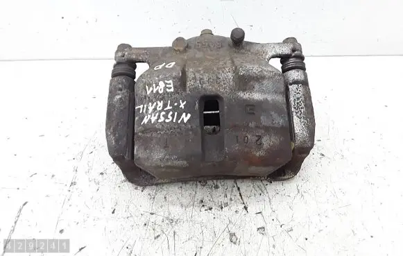 Nissan X-Trail T31 Front brake caliper