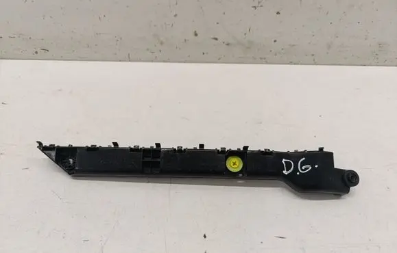 Nissan Qashqai J12 Rear bumper mounting bracket 852206UA0A